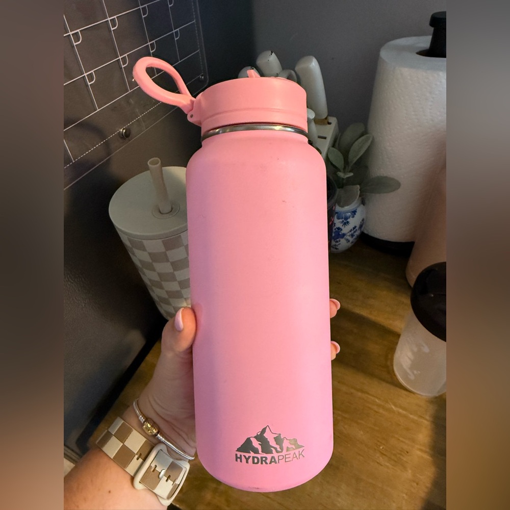 Hydrapeak Pink Water Bottle